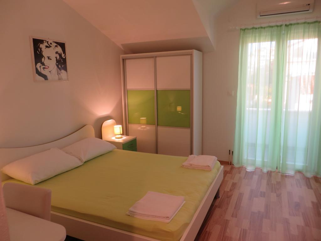 Apartments Petar Hvar Town Zimmer foto